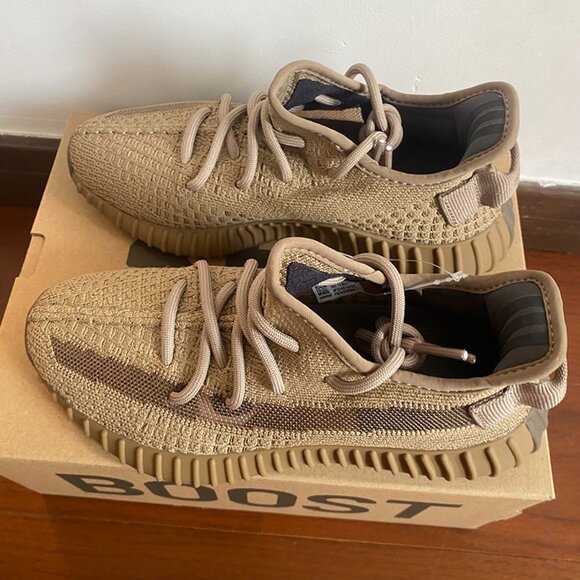 Adidas Retro Yeezy 350 Sneakers - Picture 1 of 7